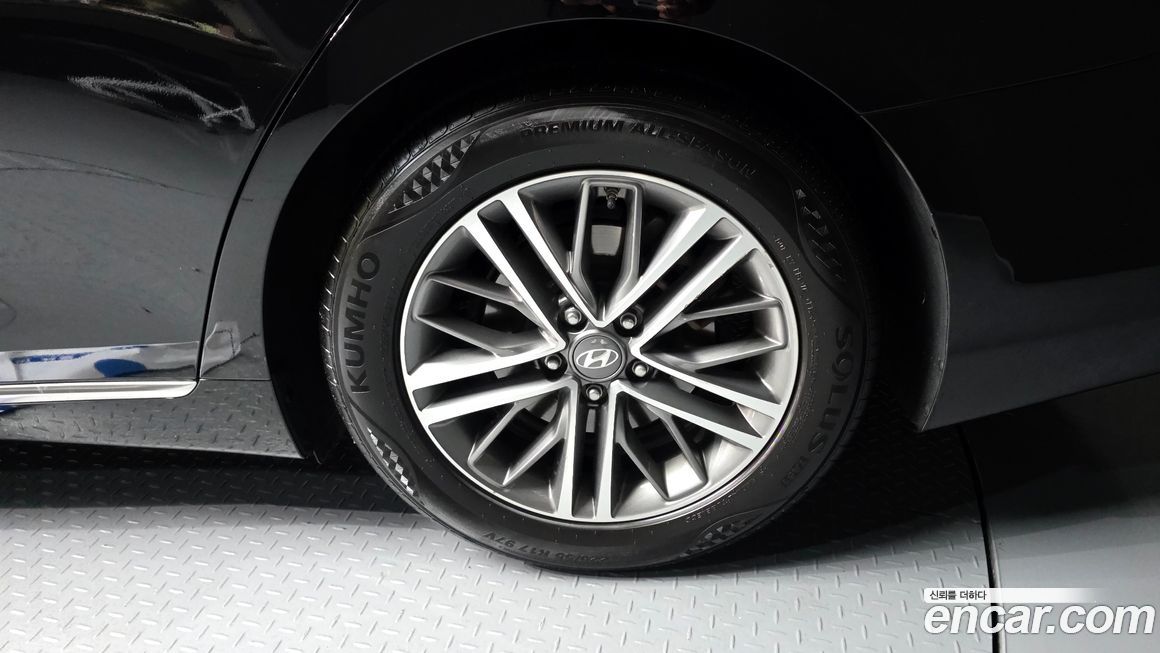 Hyundai Grandeur 2019