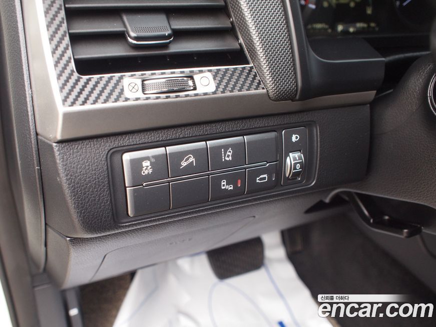 KG_Mobility_Ssangyong Rexton 2019