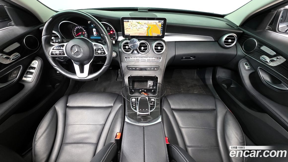 Mercedes-Benz C-Class 2019