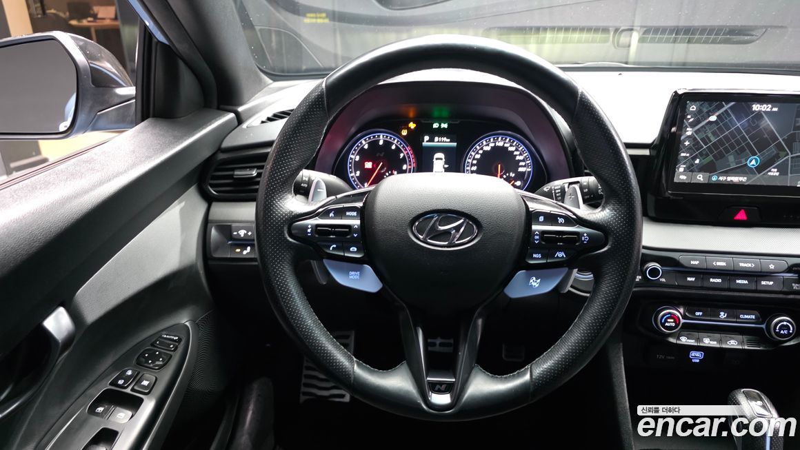 Hyundai Veloster 2021