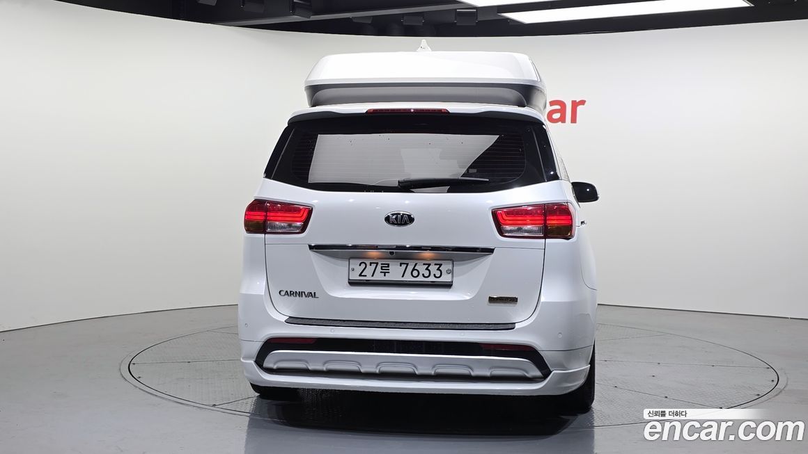 Kia Canival 2018