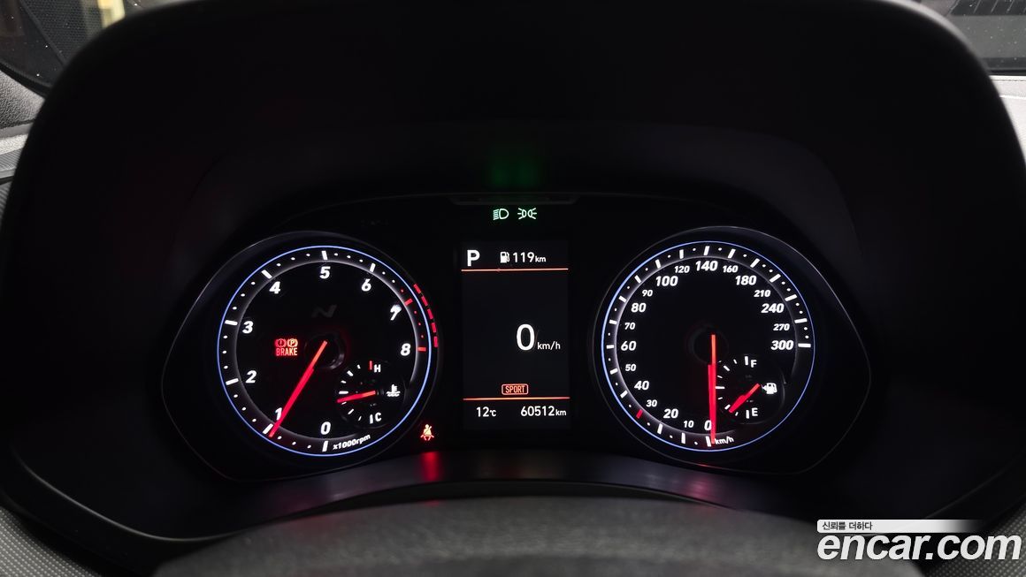 Hyundai Veloster 2021