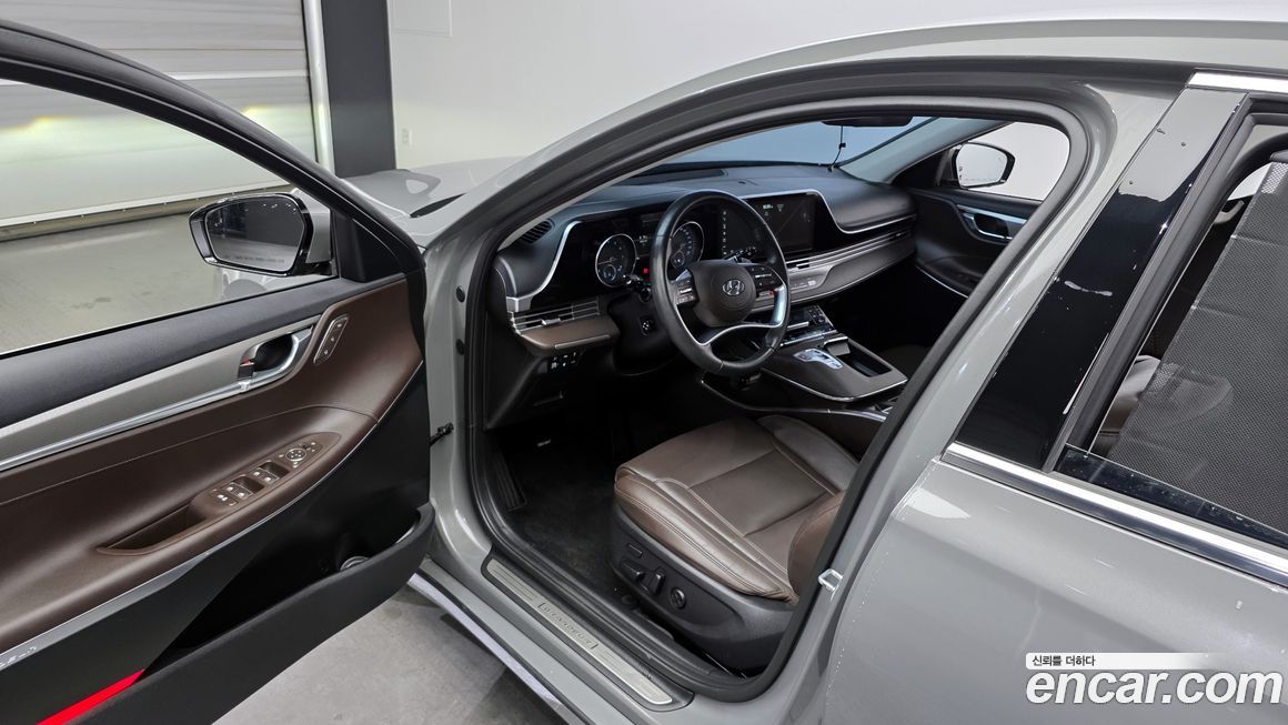 Hyundai Grandeur 2021