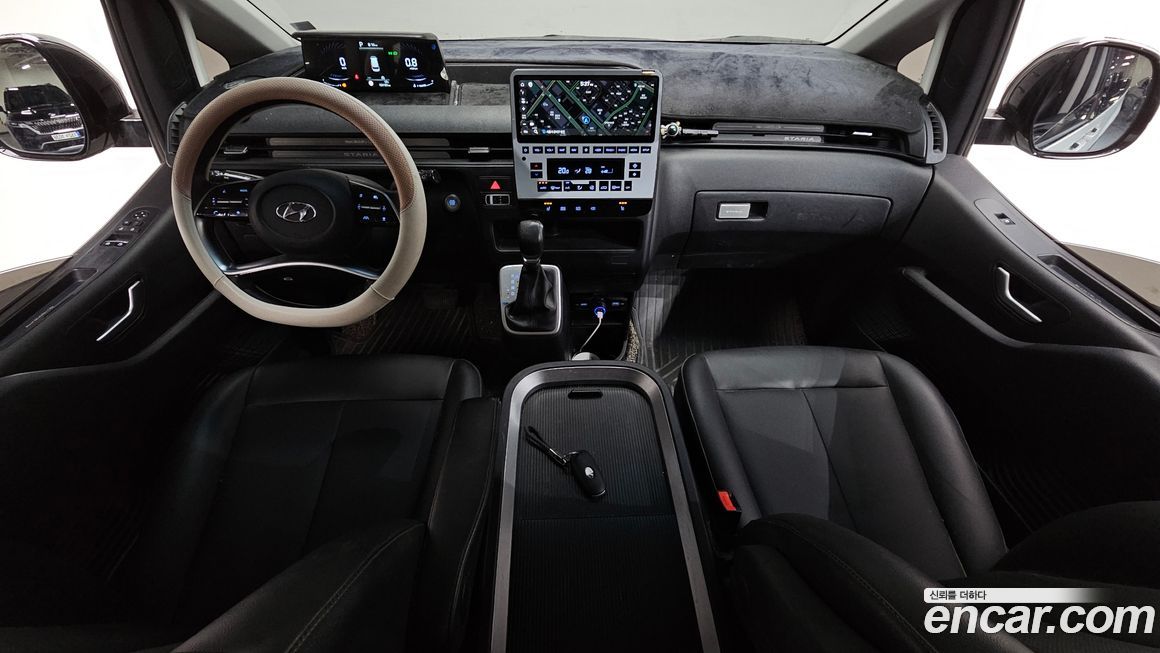 Hyundai Staria 2022