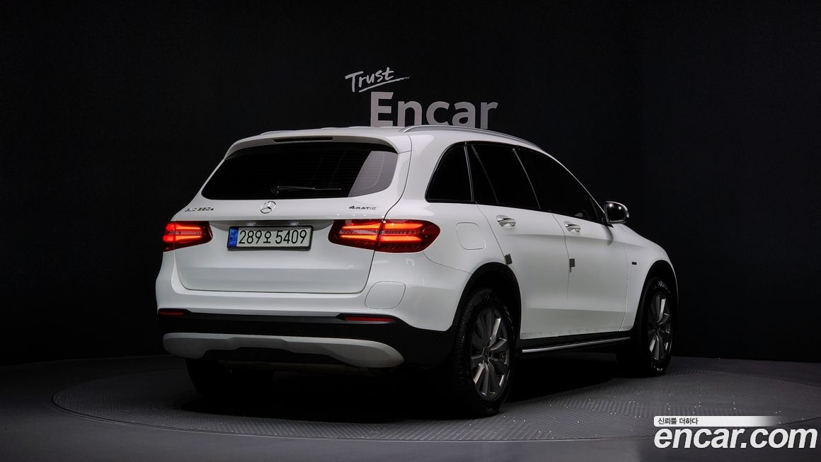 Mercedes-Benz GLC-Class 2019