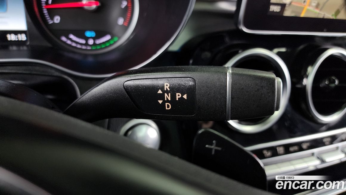 Mercedes-Benz GLC-Class 2019