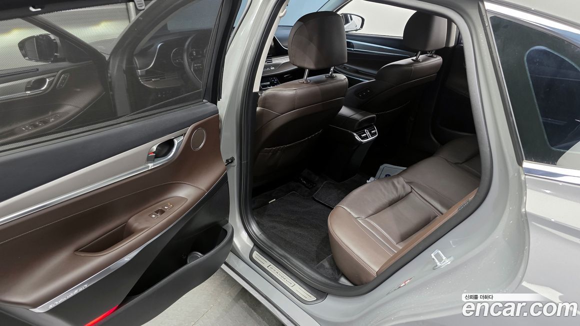 Hyundai Grandeur 2021