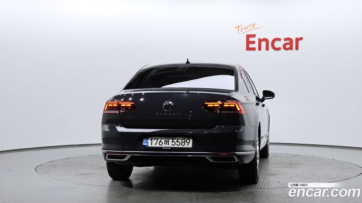 Volkswagen Passat 2021