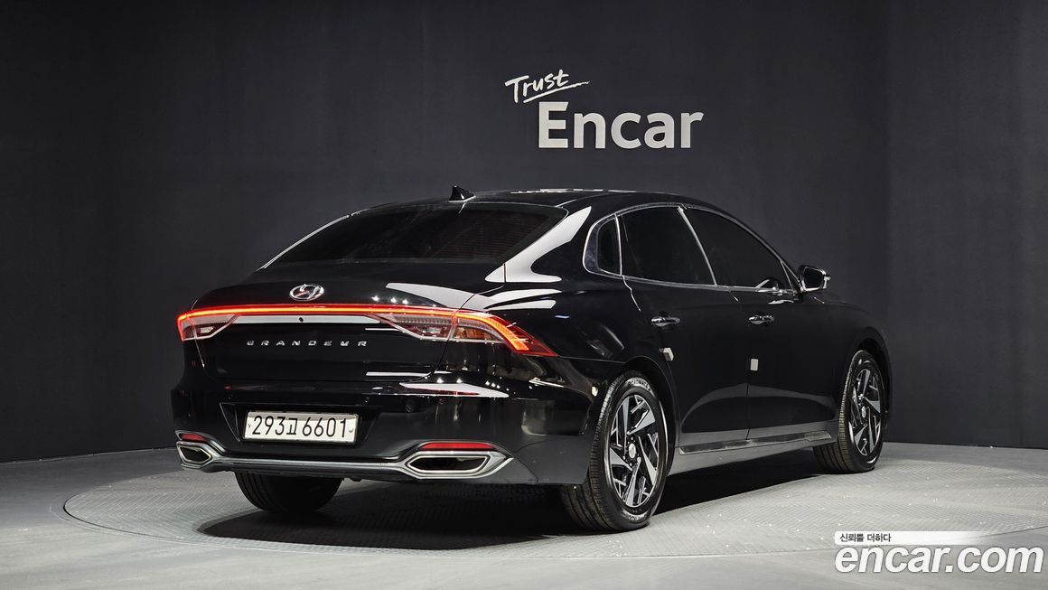 Hyundai Grandeur 2022