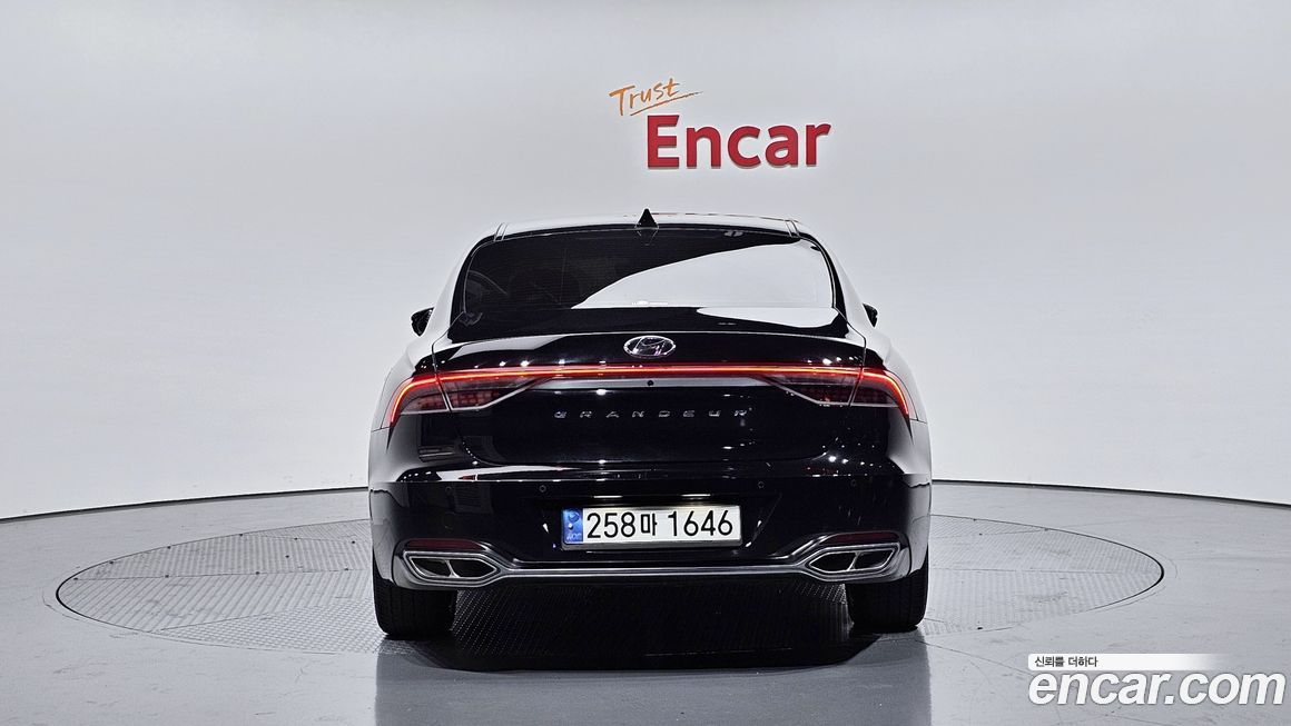 Hyundai Grandeur 2022