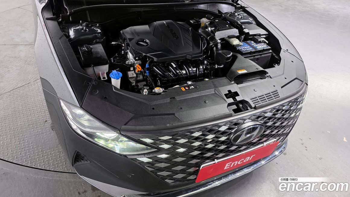 Hyundai Grandeur 2022