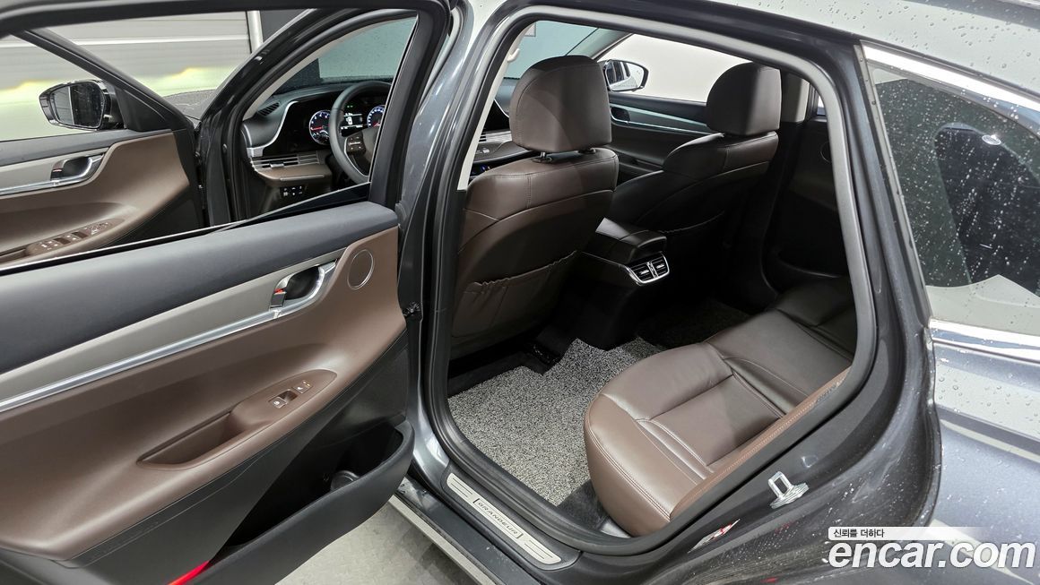 Hyundai Grandeur 2022