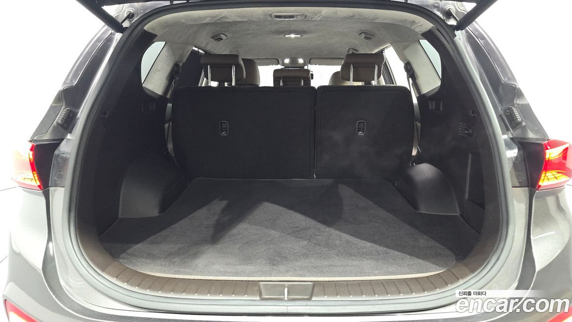 Hyundai Santafe 2020