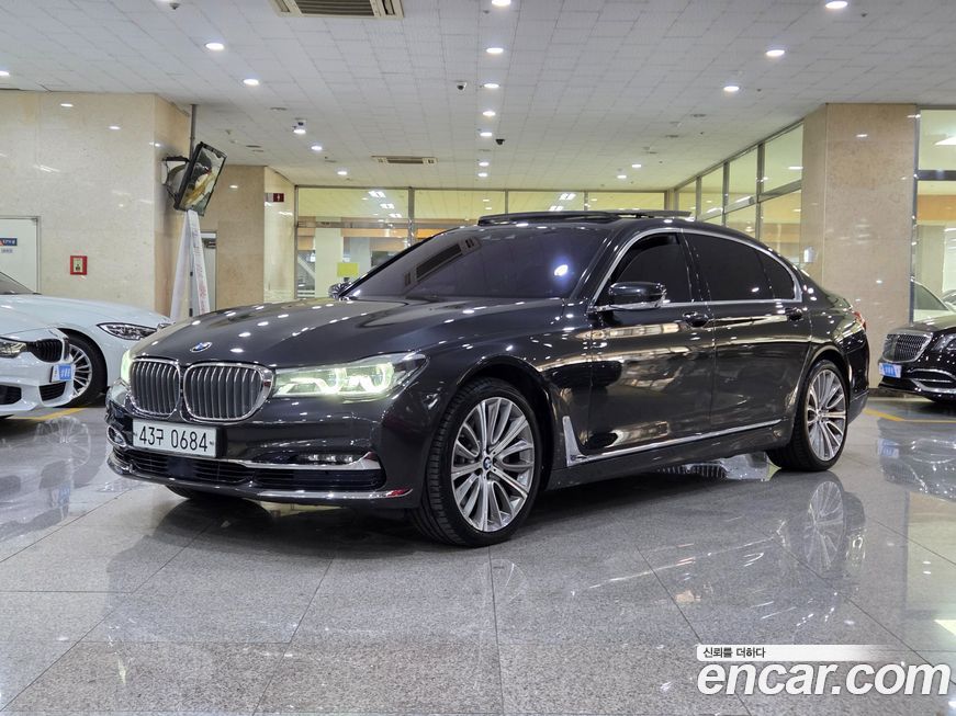 BMW 7-Series 2016