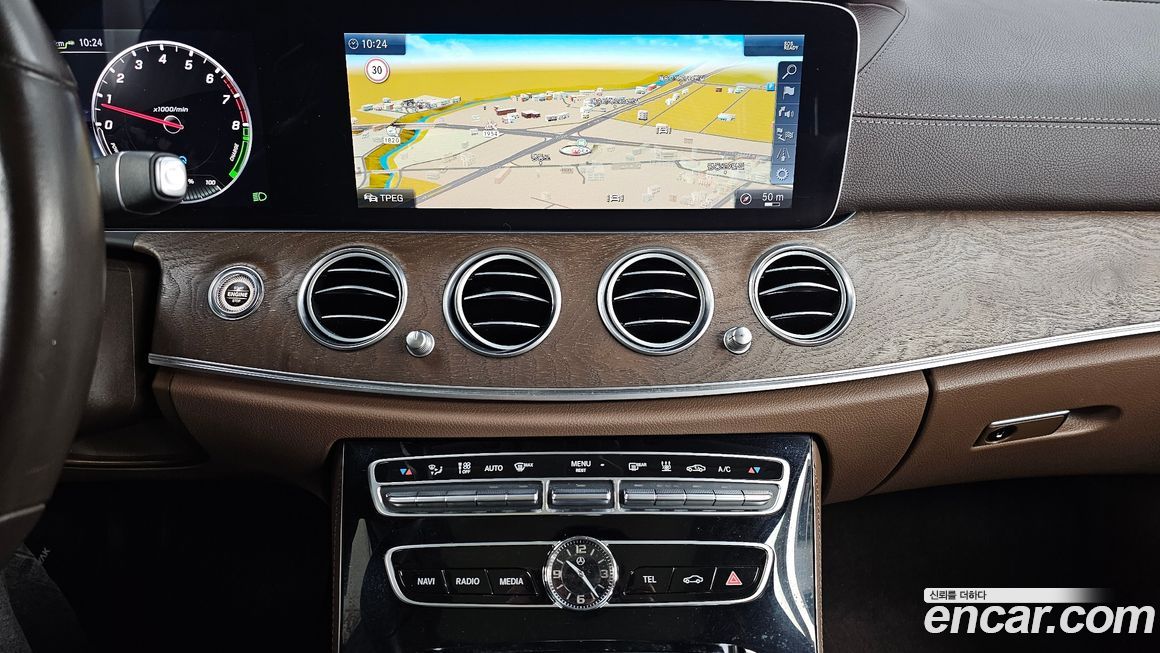 Mercedes-Benz E-Class 2019