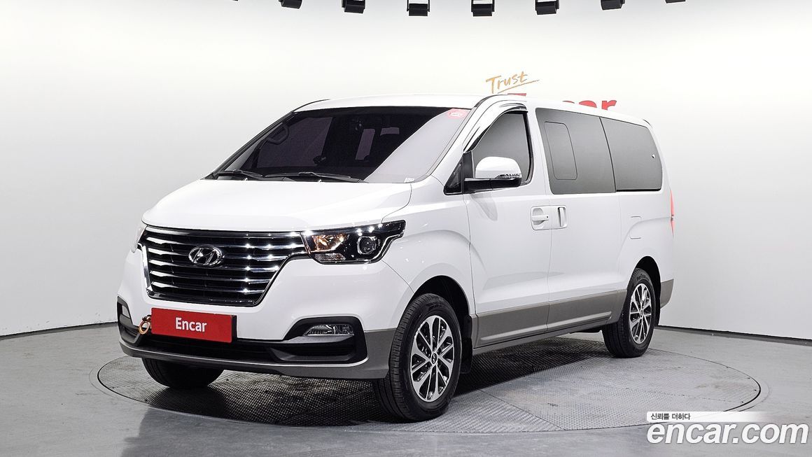Hyundai Starex 2019