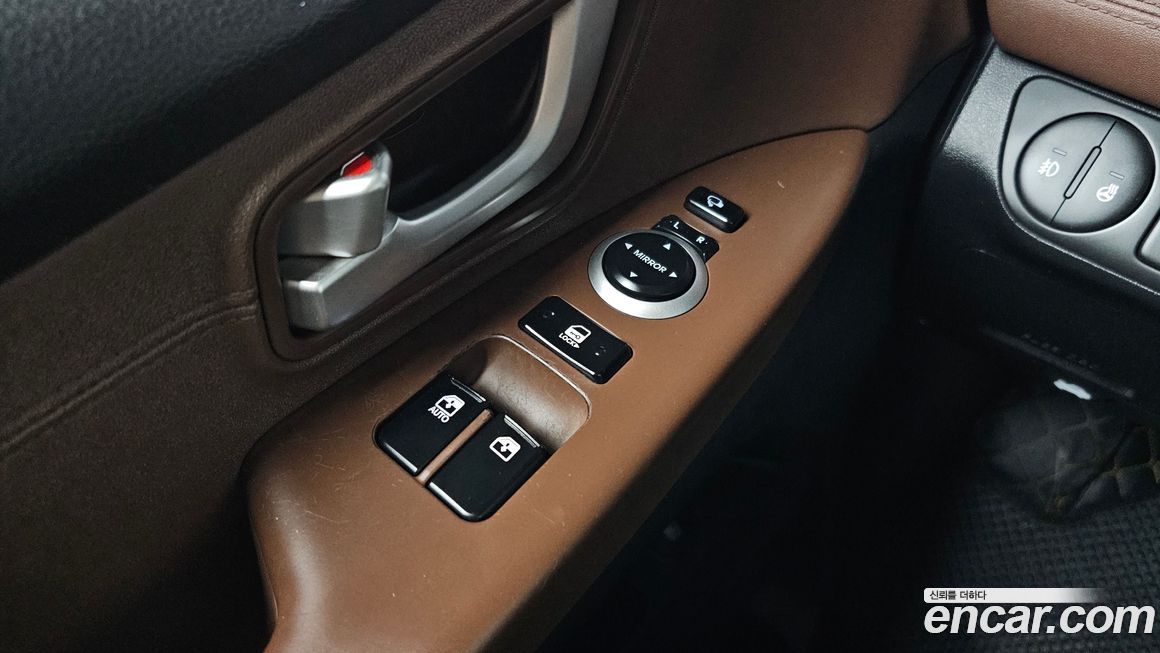 Hyundai Starex 2019