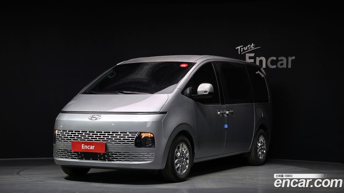 Hyundai Staria 2023