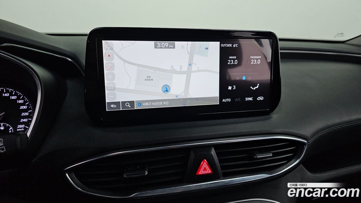 Hyundai Santafe 2022