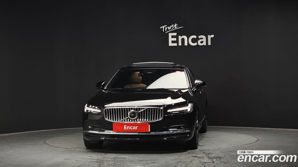 Volvo S90 2022