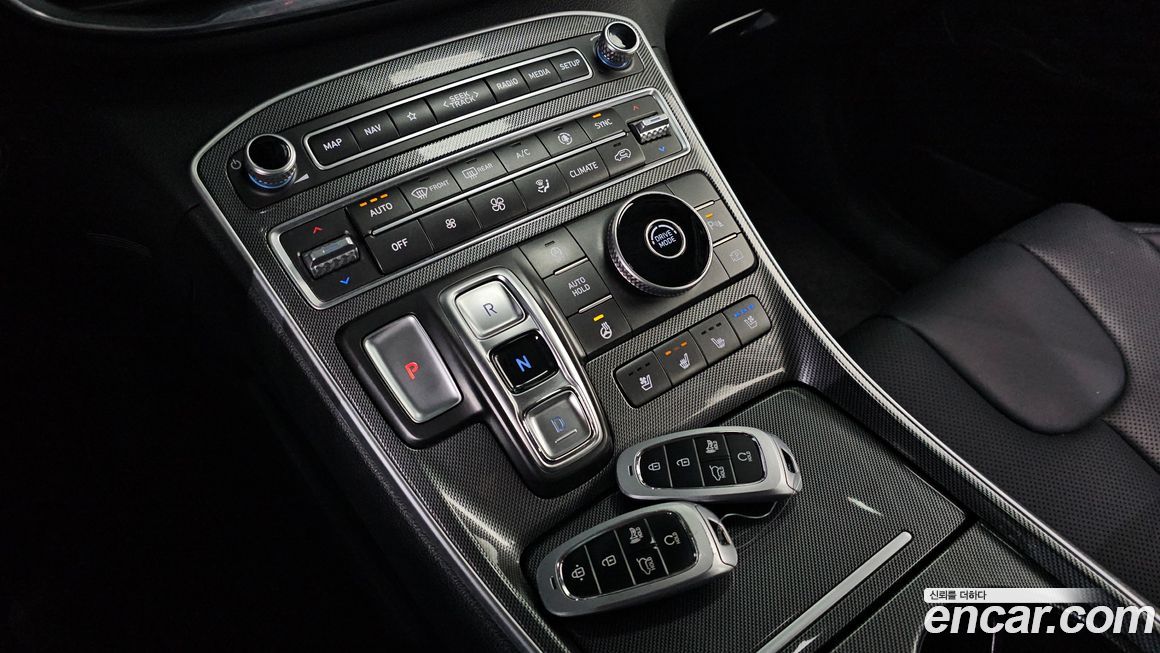 Hyundai Santafe 2022