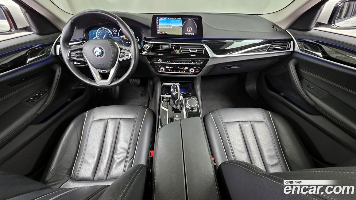 BMW 5-Series 2019