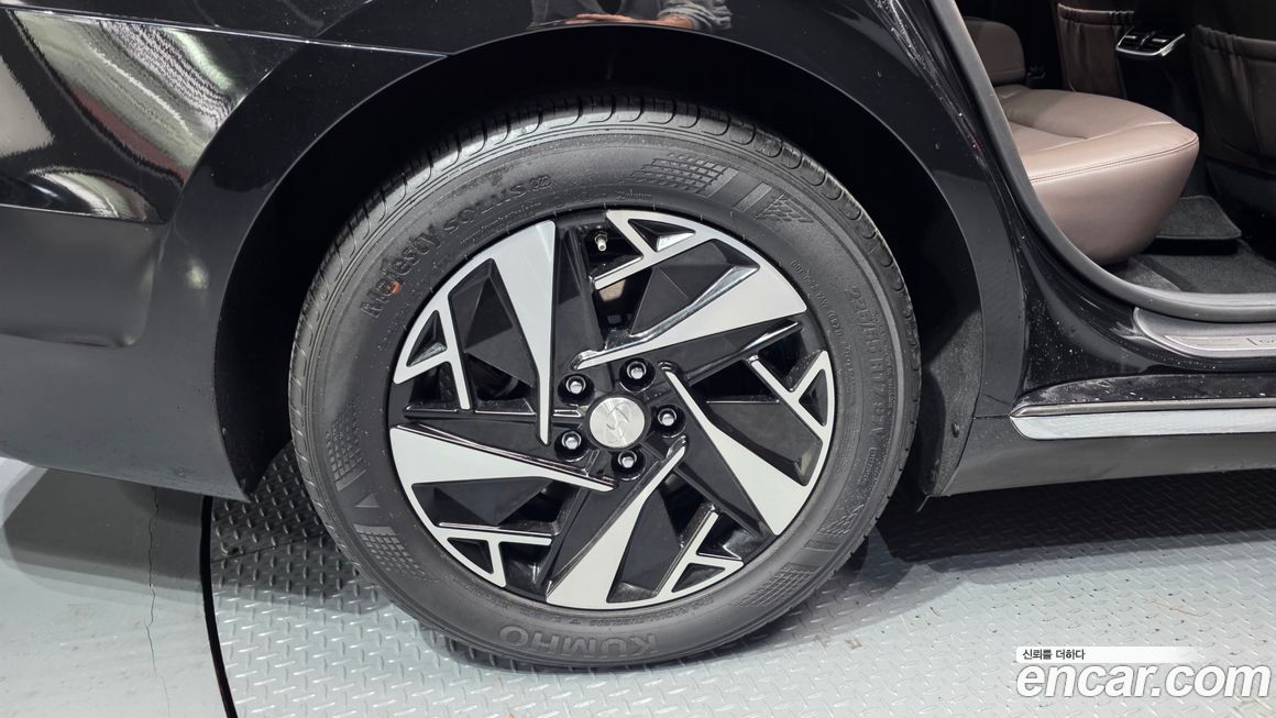 Hyundai Grandeur 2021