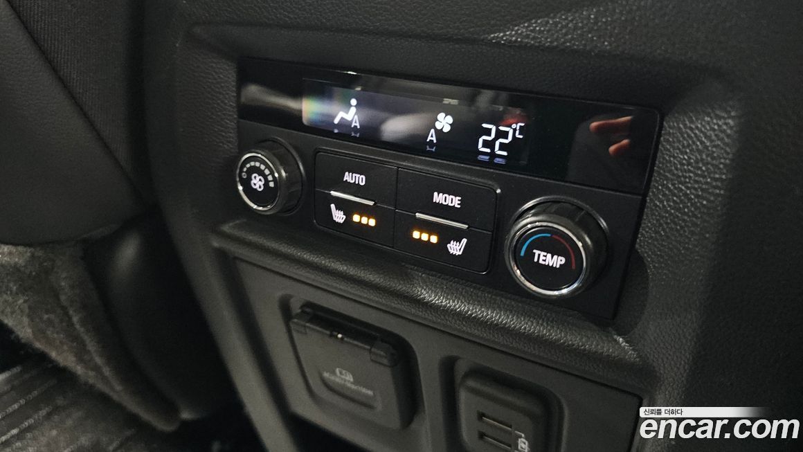 ChevroletGMDaewoo Traverse 2021