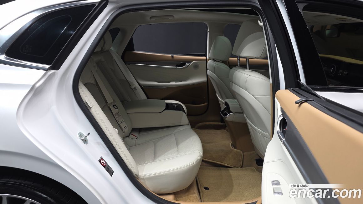 Hyundai Grandeur 2021