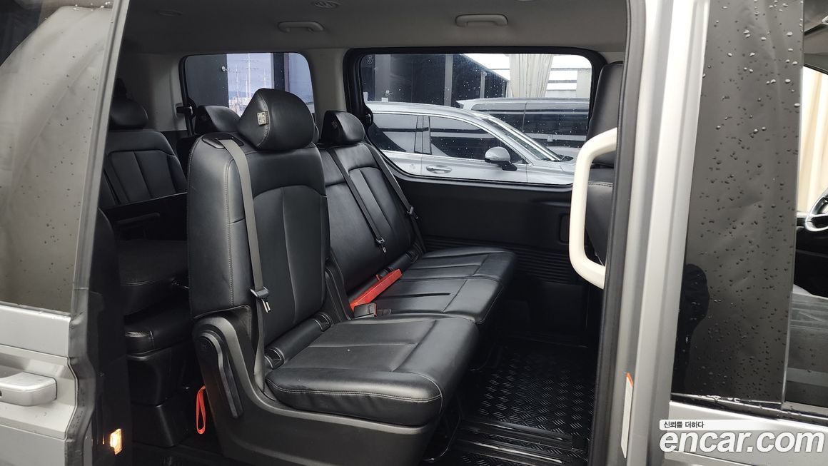 Hyundai Staria 2022