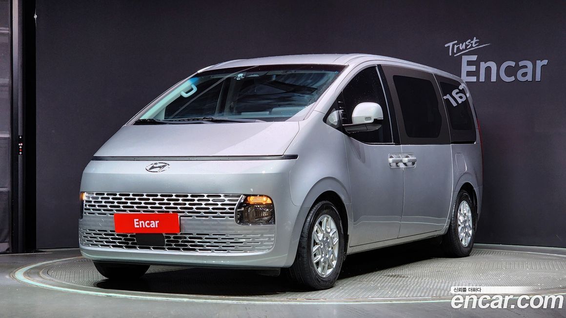 Hyundai Staria 2022