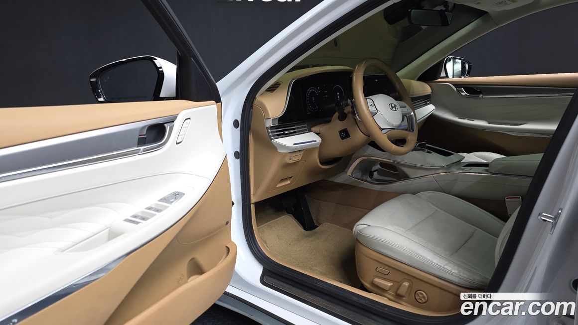 Hyundai Grandeur 2021