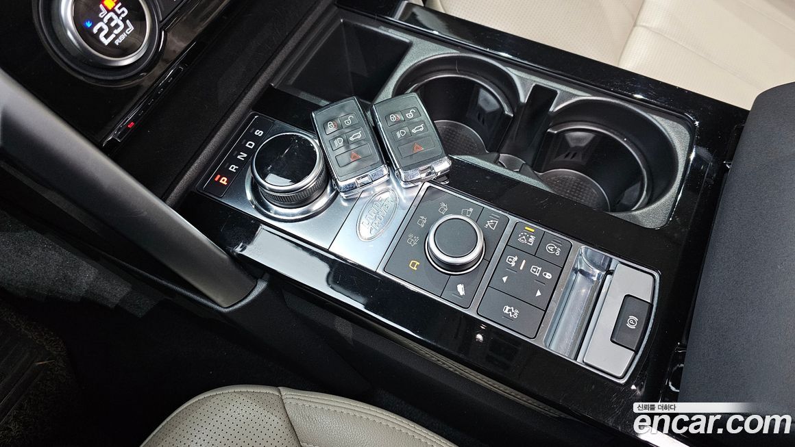 Land Rover Discovery 2018