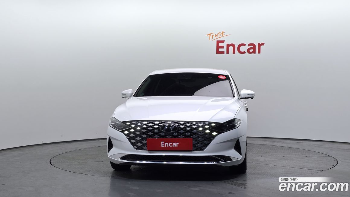 Hyundai Grandeur 2022