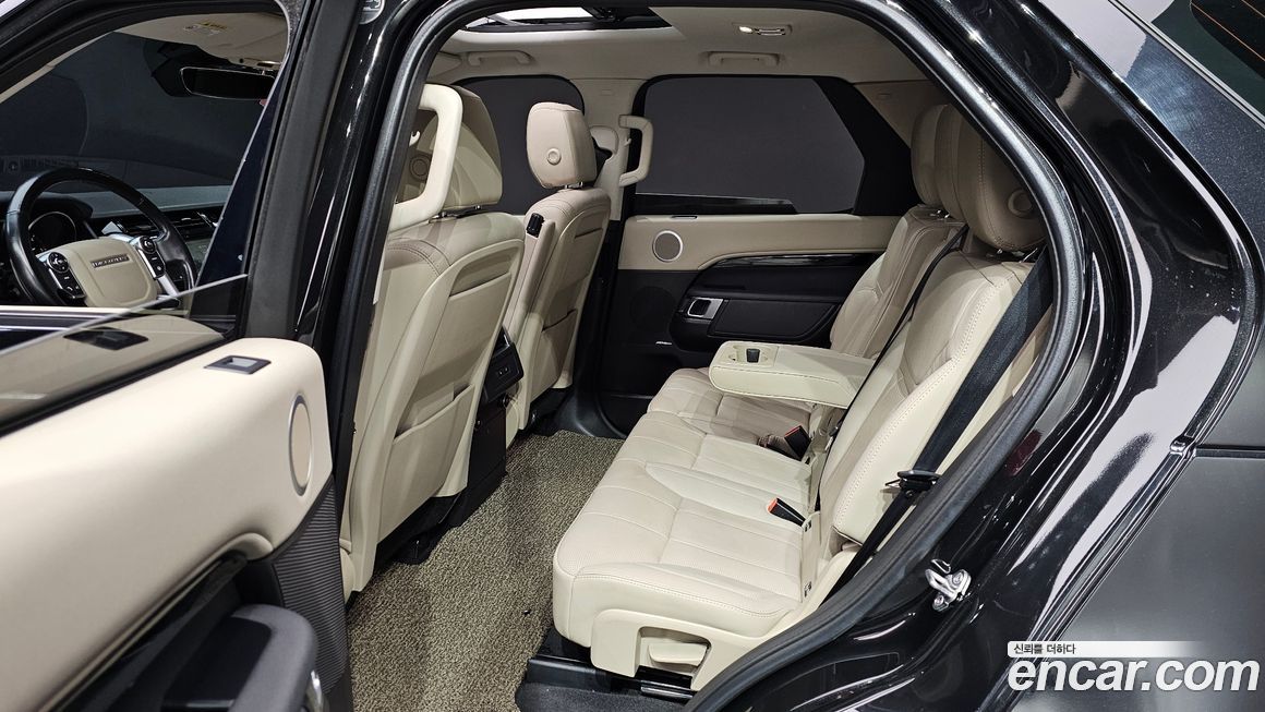 Land Rover Discovery 2018