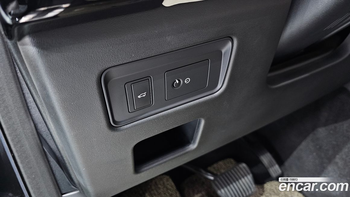 Land Rover Discovery 2018