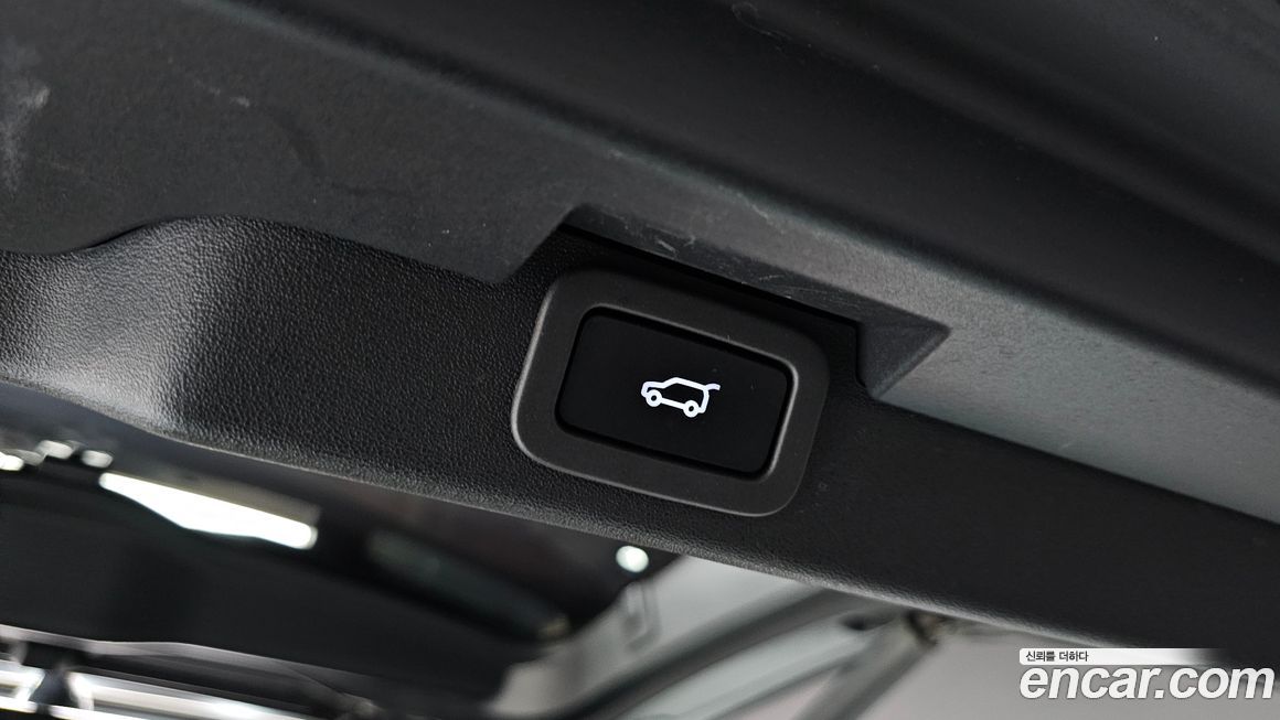 Land Rover Discovery 2018