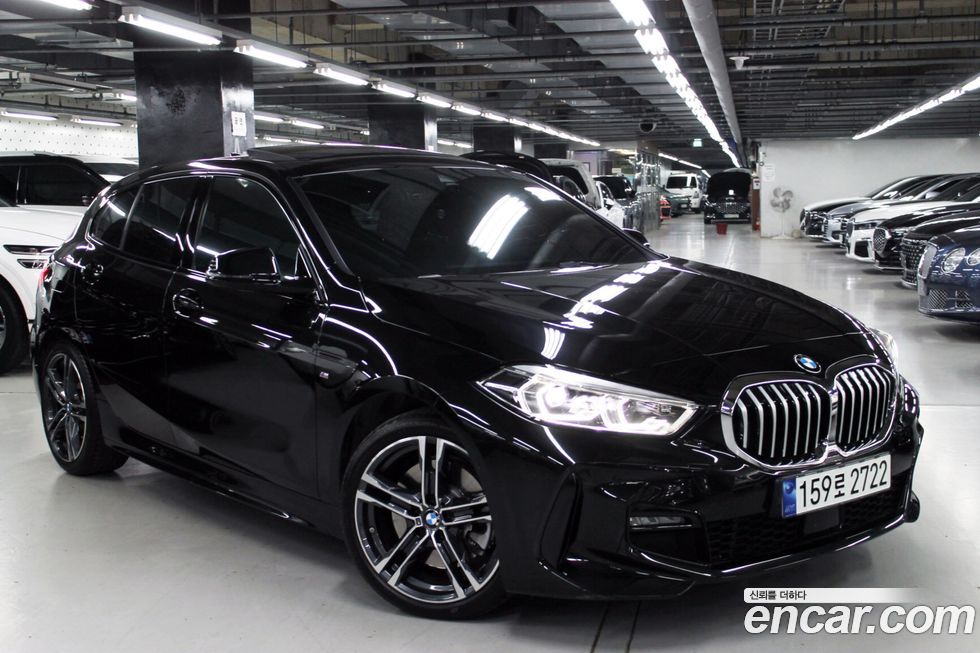 BMW 1-Series 2023