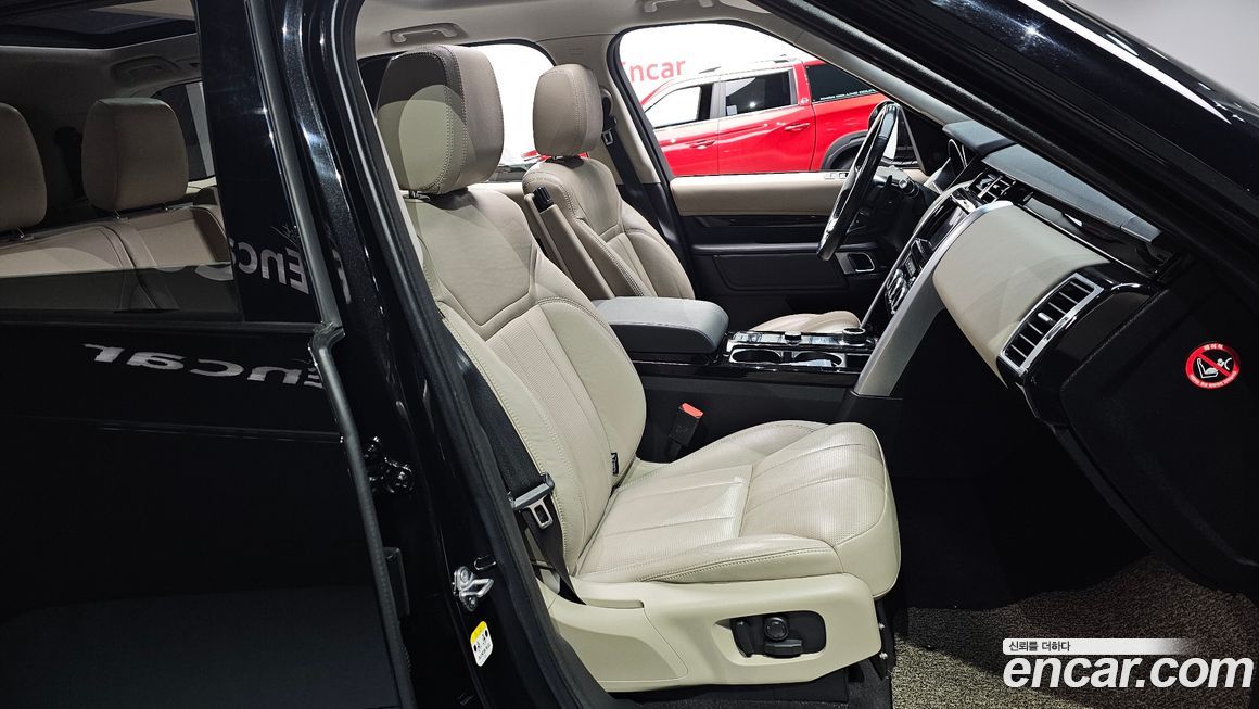 Land Rover Discovery 2018