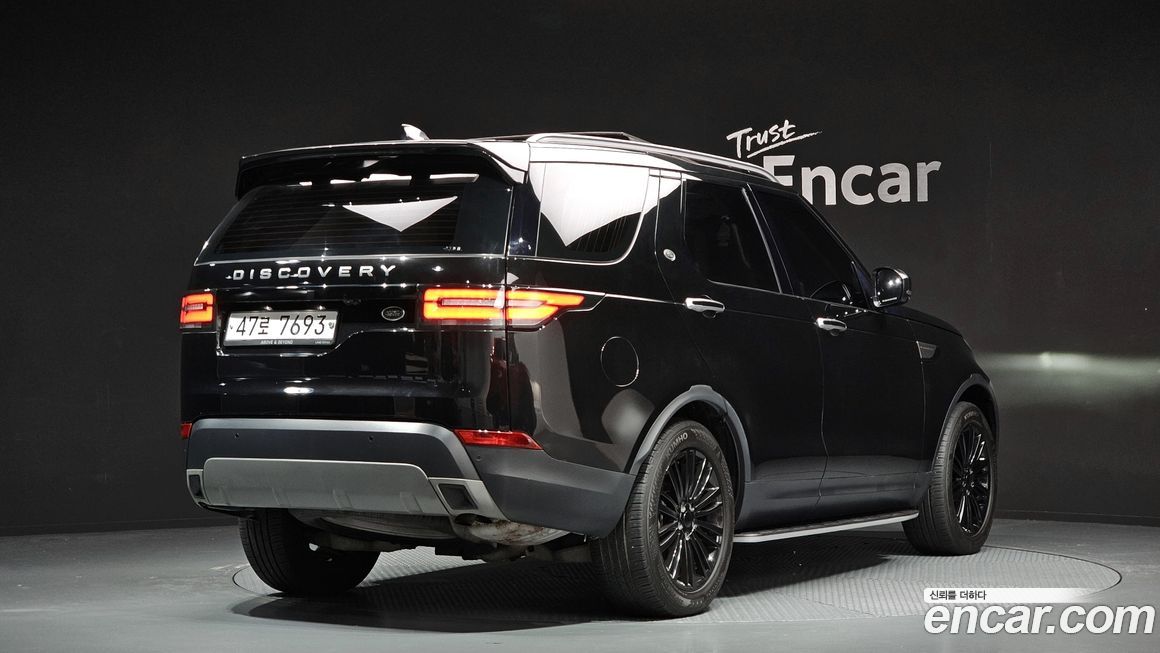 Land Rover Discovery 2018