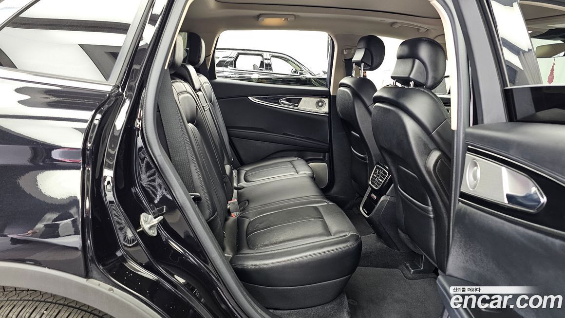 Lincoln Nautilus 2022