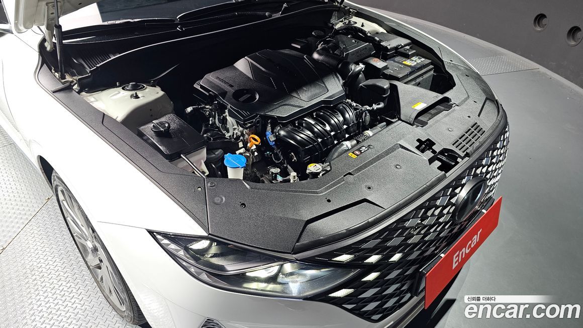 Hyundai Grandeur 2022