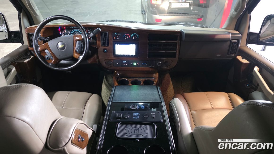 Chevrolet Express Van 2019