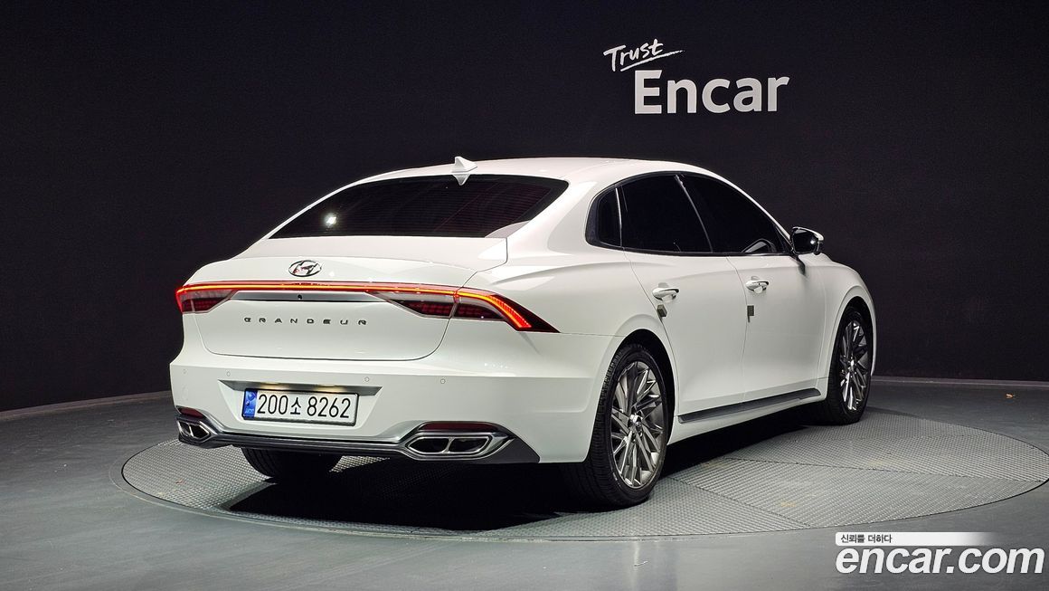 Hyundai Grandeur 2022
