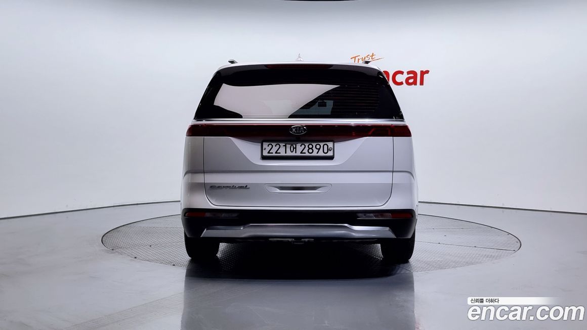 Kia Canival 2021