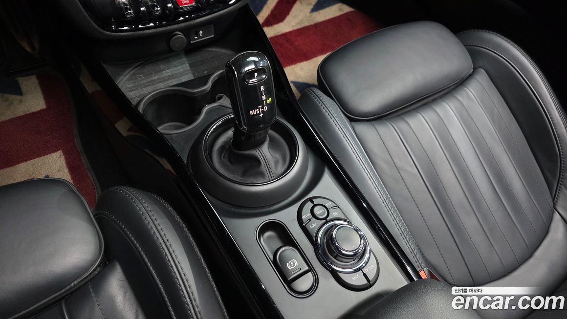 Mini Clubman 2023
