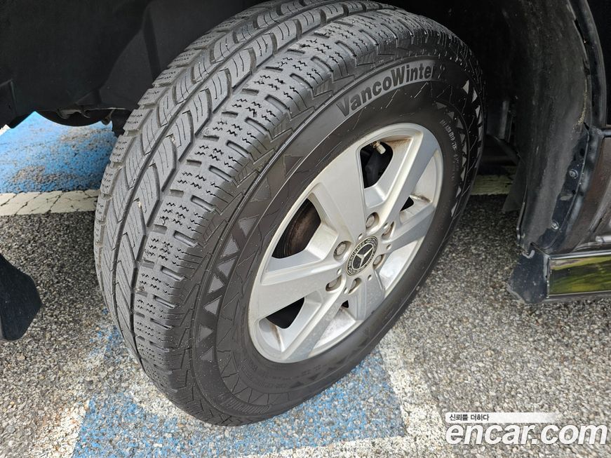 Mercedes-Benz Sprinter 2012