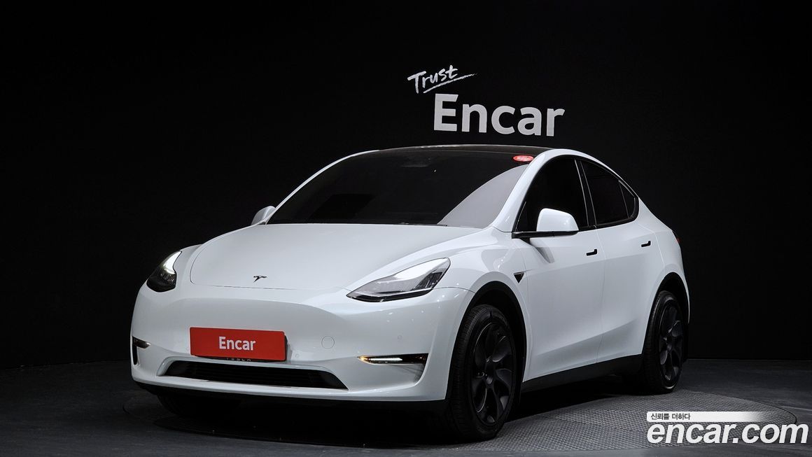 Tesla Model Y 2022