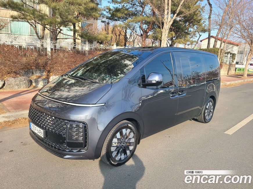 Hyundai Staria 2023