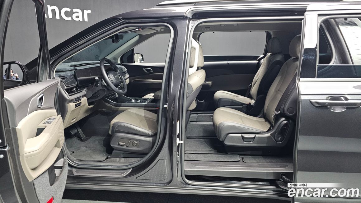 Kia Canival 2025